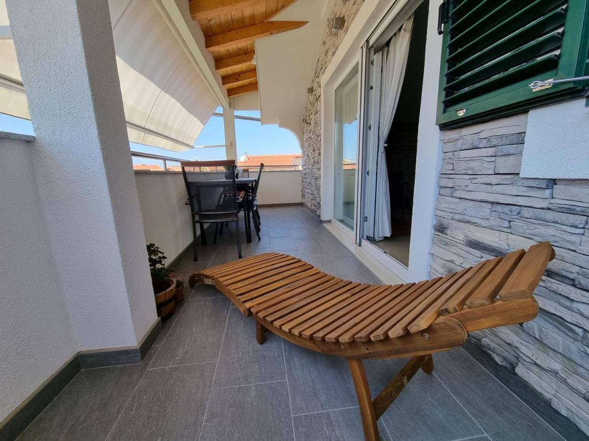 Cozy Designed & Sea View Apartment Sulye, Zaboric Sibenik Экстерьер фото